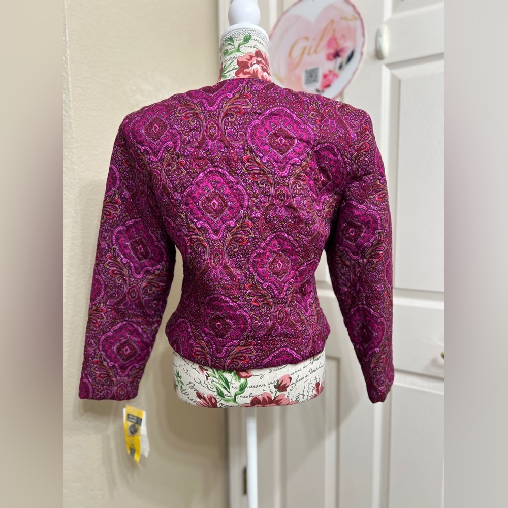 Women's Pink Patterned Jacket NWT - image 4